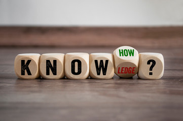 长方形电子闹钟怎么设置