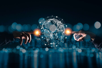 靠劳动成功的名人事例有哪些？