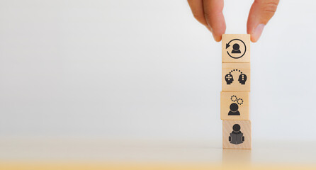 靠劳动成功的名人事例有哪些？